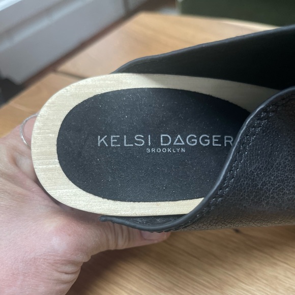 Anthropologie Kelsi Dagger Brooklyn Clogs Worn once Size 7.5 - Picture 9 of 12